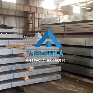 Thép hộp mạ kẽm 25 x 50 x 2.5 